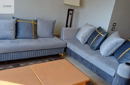 شقة - 1 حمام للبيع في فيلدج جيت - المستثمرين الجنوبية - مدينة القاهرة الجديدة - القاهرة