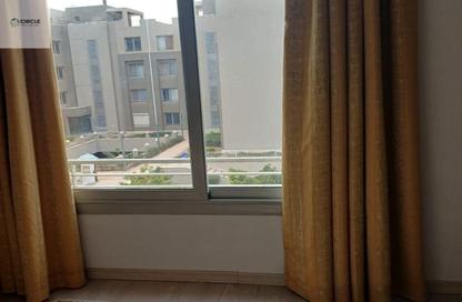 Apartment - Studio - 1 Bathroom for sale in Palm Hills Village Gate - South Investors Area - New Cairo City - Cairo