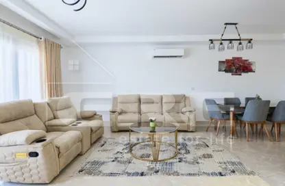 شقة - 2 غرف نوم - 2 حمامات للايجار في فورتين جولف ريزيدنس - اب تاون كايرو - المقطم - القاهرة