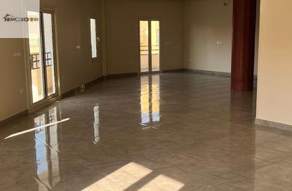 Apartment - 4 Bedrooms - 3 Bathrooms for rent in Street28 - District 5 - The 5th Settlement - New Cairo City - Cairo