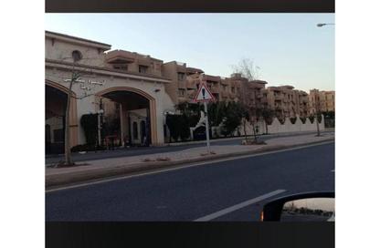Apartment - 3 Bedrooms - 2 Bathrooms for sale in Opera City - 6th District - Sheikh Zayed City - Giza
