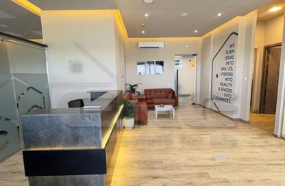 Office Space - Studio - 1 for rent in Lake Town Mall - 5th Settlement Compounds - The 5th Settlement - New Cairo City - Cairo