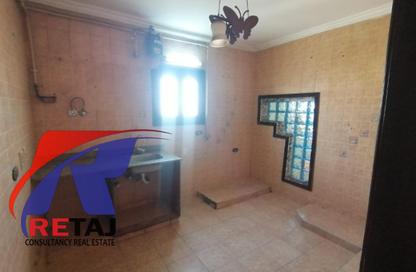 Apartment - 3 Bedrooms - 2 Bathrooms for rent in Al Hadiqah Al Dawliyah - 7th District - Nasr City - Cairo