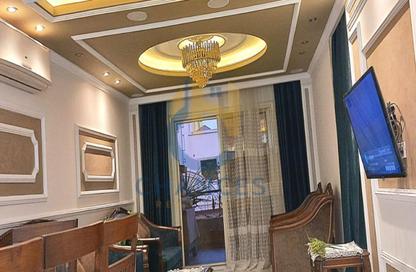 Apartment - 3 Bedrooms - 2 Bathrooms for sale in 10th Sector - Zahraa El Maadi - Hay El Maadi - Cairo