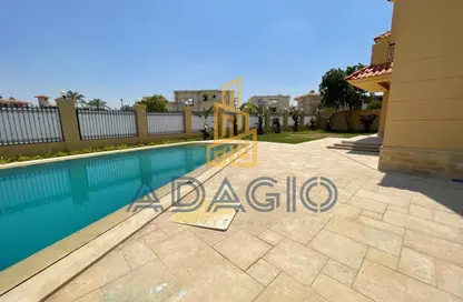 فيلا - 4 غرف نوم - 4 حمامات للبيع في رويال سيتي - كمبوندات الشيخ زايد - الشيخ زايد - الجيزة