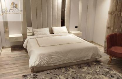 Apartment - 3 Bedrooms - 3 Bathrooms for rent in West Golf - El Katameya Compounds - El Katameya - New Cairo City - Cairo