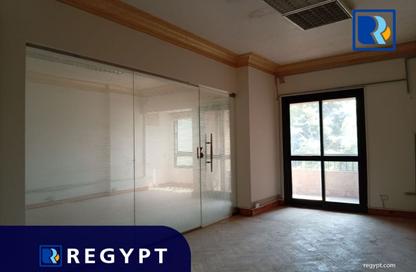 Office Space - Studio - 3 for rent in Cornish El Nile St. - Maadi - Hay El Maadi - Cairo