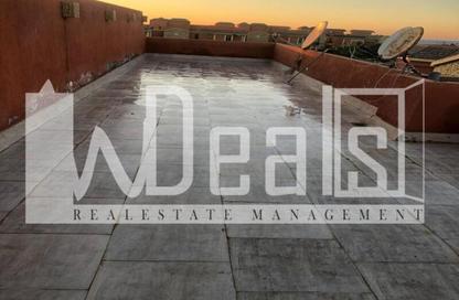 Twin House - 4 Bedrooms - 2 Bathrooms for rent in Bluemar Wadi Degla - Sidi Abdel Rahman - North Coast