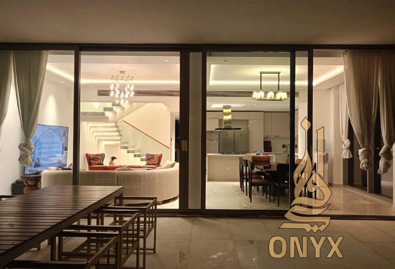112977395 - Property Main Image