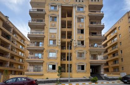 Apartment - 3 Bedrooms - 2 Bathrooms for sale in Al Andalus Buildings - Al Andalus District - New Cairo City - Cairo