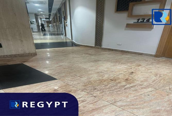 102899117 - Property Main Image