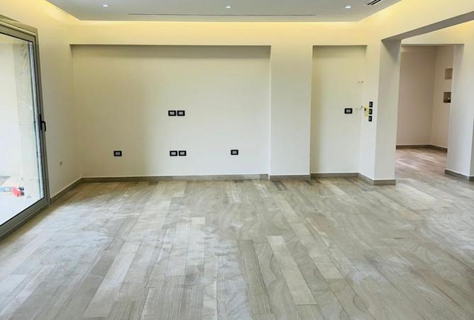 100096992 - Property Image 2