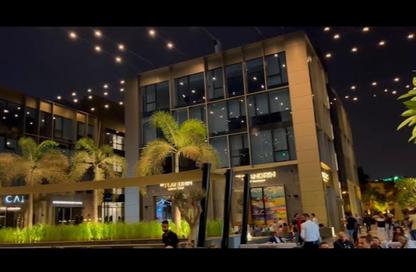 Office Space - Studio - 2 Bathrooms for sale in 5A by The Waterway - Ring Road - The 5th Settlement - New Cairo City - Cairo