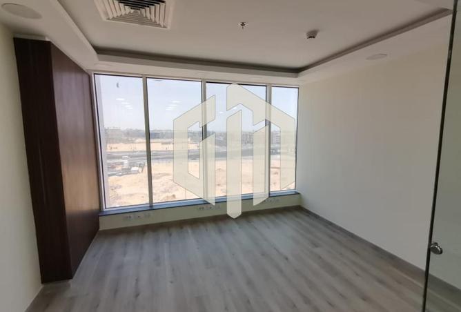 57989258 - Property Image 2