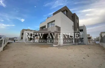 Villa - 4 Bedrooms - 6 Bathrooms for sale in Palm Hills New Cairo - 5th Settlement Compounds - The 5th Settlement - New Cairo City - Cairo