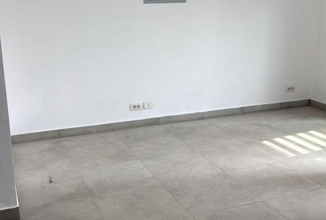84780449 - Property Image 3
