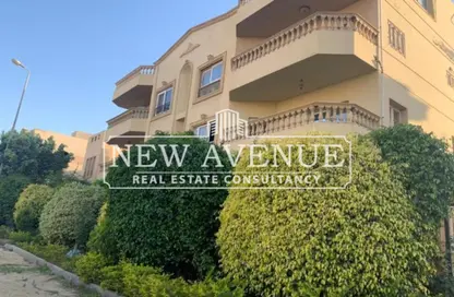 Duplex - 3 Bedrooms - 1 Bathroom for sale in Naguib Al Rihani St. - Al Narges 7 - Al Narges - New Cairo City - Cairo