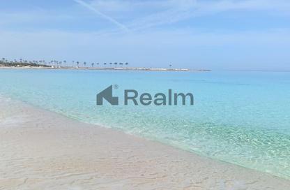 Chalet - 2 Bedrooms - 2 Bathrooms for sale in Seashore - Ras Al Hekma - North Coast Chalet - 2 Bedrooms - 2 Bathrooms for sale in Seashore - Ras Al Hekma - North Coast
