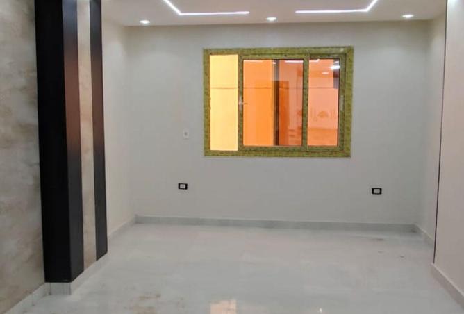 57232613 - Property Main Image