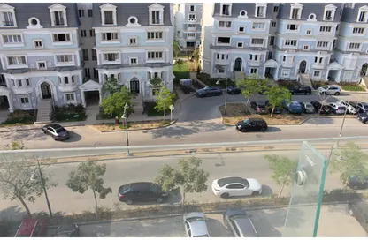 iVilla - 3 Bedrooms - 4 Bathrooms for sale in Mountain View Hyde Park - 5th Settlement Compounds - The 5th Settlement - New Cairo City - Cairo