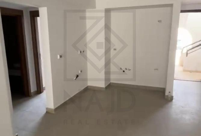 99112439 - Property Image 3