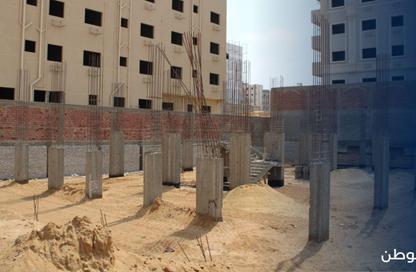 Apartment - 3 Bedrooms - 2 Bathrooms for sale in Bait Alwatan - The 5th Settlement - New Cairo City - Cairo