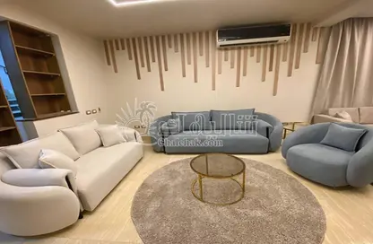 فيلا - 4 غرف نوم - 4 حمامات للبيع في ستيلا دى ماري 1 - ستيلا دى ماري - العين السخنة - السويس