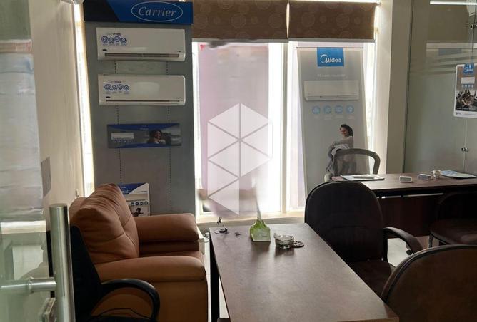 69830299 - Property Image 2