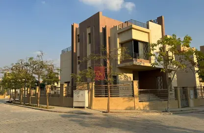 فيلا - 5 غرف نوم - 5 حمامات للبيع في الما - الحي الثاني - الشيخ زايد - الجيزة