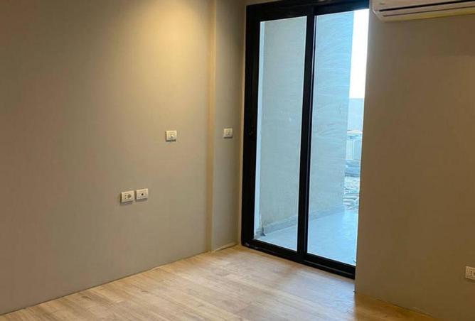 66170432 - Property Image 2