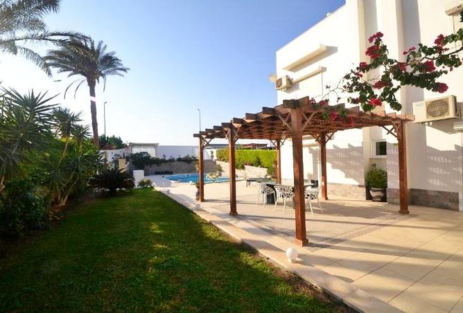 101489152 - Property Image 2