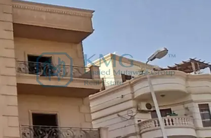 شقة - 3 غرف نوم - 2 حمامات للبيع في المنطقة ب - حى جنوب الاكايمية - مدينة القاهرة الجديدة - القاهرة