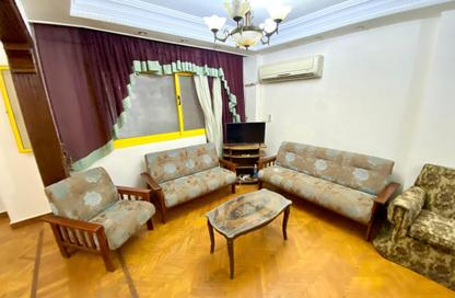 Apartment - 3 Bedrooms - 2 Bathrooms for rent in Abdelhamid Al Abady St. - Roushdy - Hay Sharq - Alexandria