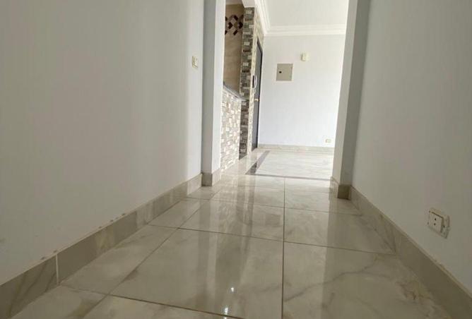 8562391 - Property Image 2