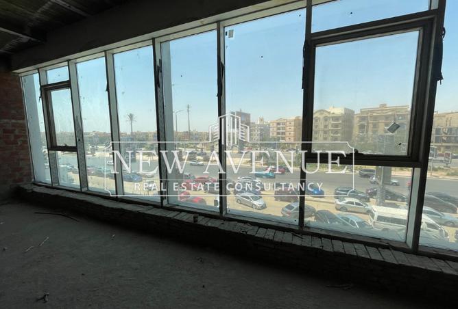 54230758 - صورة العقار 2