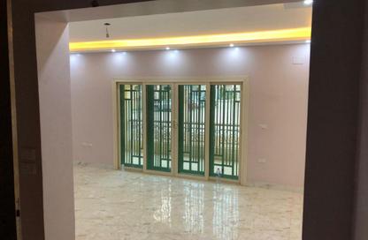 Apartment - 3 Bedrooms - 2 Bathrooms for rent in Bank Center Street - South Teseen St. - The 5th Settlement - New Cairo City - Cairo