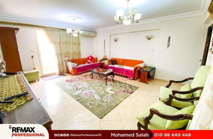 Apartment - 3 Bedrooms - 1 Bathroom for sale in Mahmoud Al Essawy St. - Miami - Hay Awal El Montazah - Alexandria
