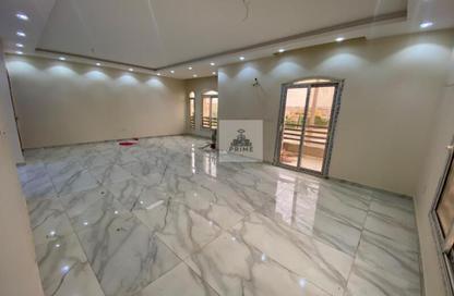 Apartment - 3 - 3 for rent in Maxim - The 1st Settlement - New Cairo City - Cairo