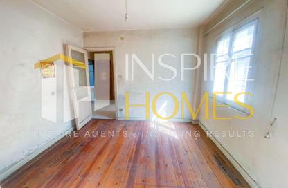 Apartment - 2 Bedrooms - 1 Bathroom for sale in Sporting - Hay Sharq - Alexandria