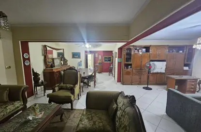 Apartment - 2 Bedrooms - 2 Bathrooms for sale in Al Mesaha St. - Dokki - Giza