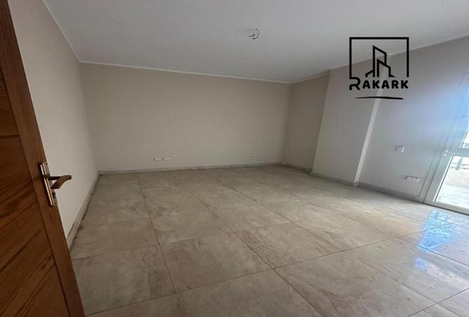 8700132 - Property Main Image