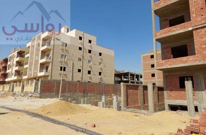 Apartment - 4 Bedrooms - 3 Bathrooms for sale in Bait Alwatan - The 5th Settlement - New Cairo City - Cairo