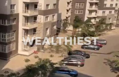 شقة - 3 غرف نوم - 2 حمامات للبيع في B12 - مدينتي - القاهرة