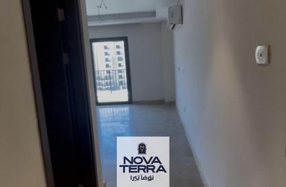Apartment - 1 Bedroom - 1 Bathroom for sale in Zed Towers - Sheikh Zayed Compounds - Sheikh Zayed City - Giza