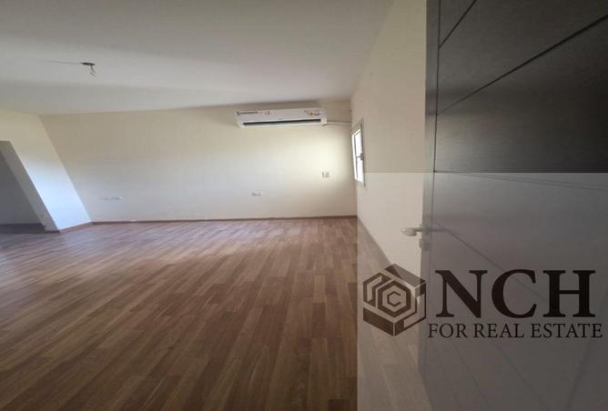 73505495 - Property Image 2