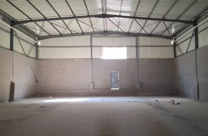 Warehouse - Studio - 2 Bathrooms for rent in Belbeis Road   Road 10 - 3rd District - Obour City - Qalyubia