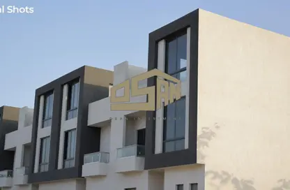 فيلا - 4 غرف نوم - 4 حمامات للبيع في ليك ويست - كمبوندات الشيخ زايد - الشيخ زايد - الجيزة