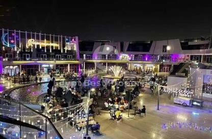 Retail - Studio - 1 Bathroom for sale in The Yard Mall - New Cairo City - Cairo