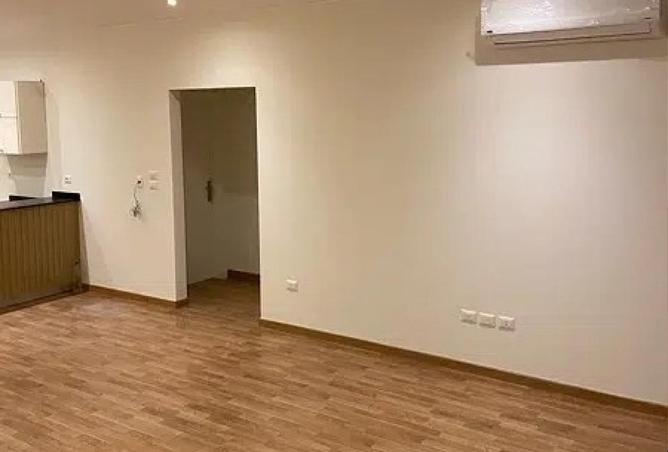 8594228 - Property Image 2