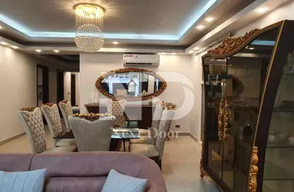 Apartment - 3 Bedrooms - 3 Bathrooms for sale in Hyde Park - New Cairo City - Cairo